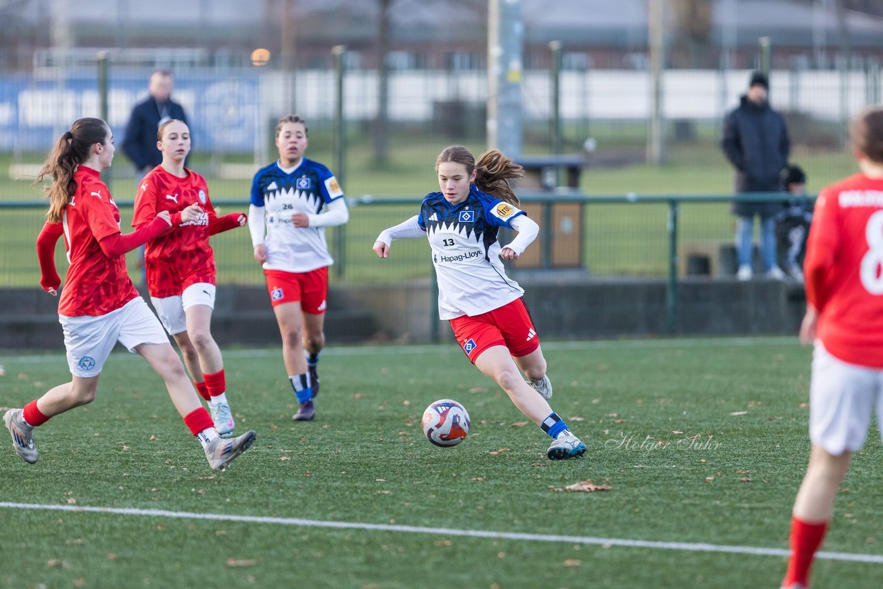 Bild 349 - wBJ Hamburger SV - Holstein Kiel : Ergebnis: 8:0